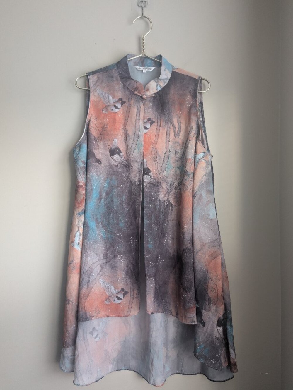 Semi Sheer Bird Art-to-wear frog closure sleeveless blouse